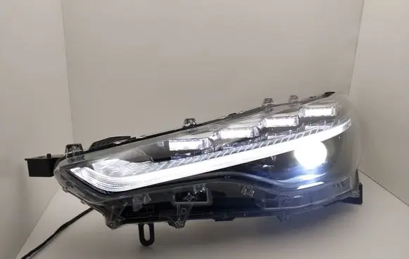 Toyota Corolla Cross Headlight/headlamp 8115016840 HASCO16184 16184