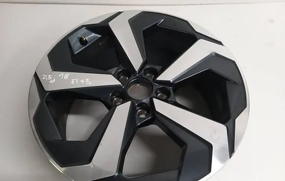 Nissan Qashqai J12 R18 alloy rim R20875
