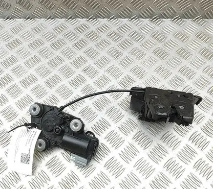Volvo S90, V90 Tailgate/trunk/boot lock/catch/latch 32149887