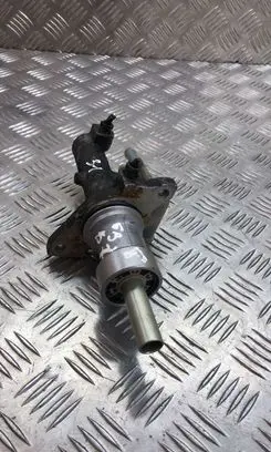 Mercedes-Benz Vito Viano W639 Master brake cylinder A0004316901