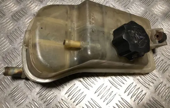Citroen Xsara Picasso Coolant expansion tank/reservoir 9626917680