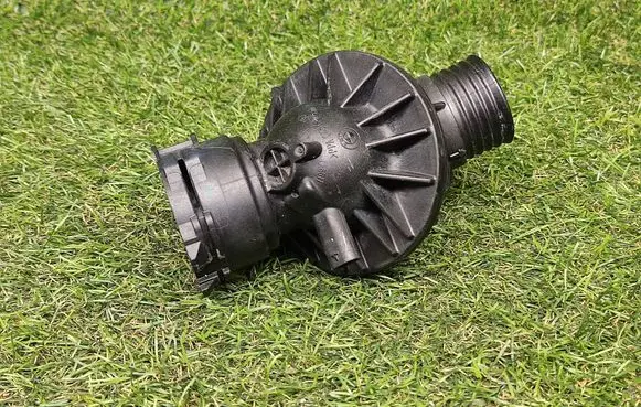 BMW X5 F15 Thermostat 7598865 759886502