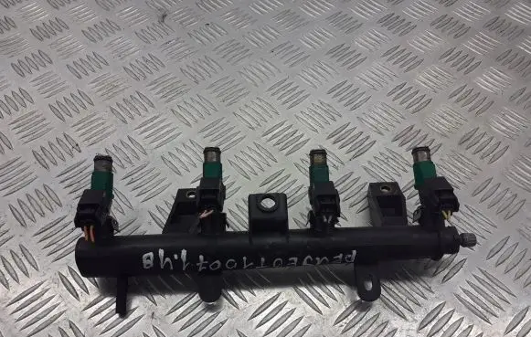 Peugeot 1007 Fuel main line pipe 9655833580