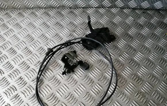 Hyundai Santa Fe Engine bonnet/hood lock/catch 
