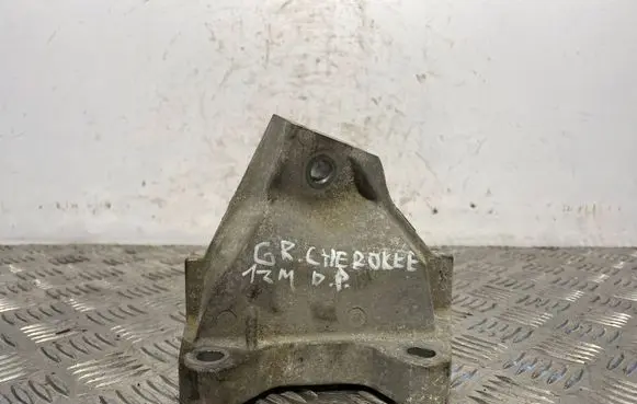 Jeep Grand Cherokee Engine mounting bracket 52124990AC