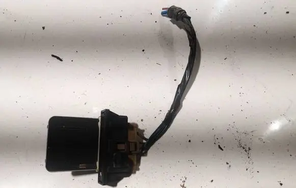 Nissan Pulsar Heater blower motor/fan resistor 281508H300