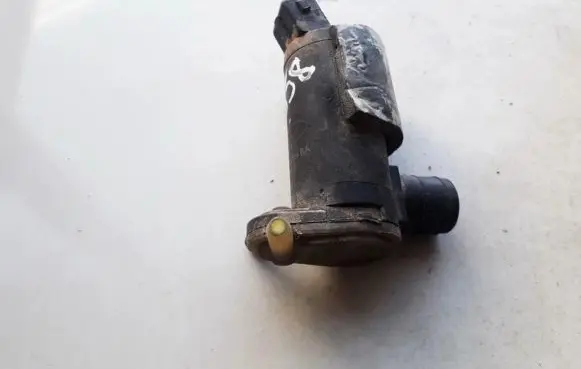Ford Focus Windscreen/windshield washer pump 93BG17K624BA 93BG-17K624BA