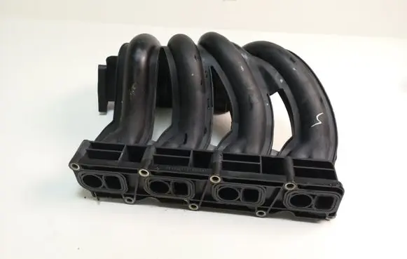 Mercedes-Benz CLC CL203 Intake manifold