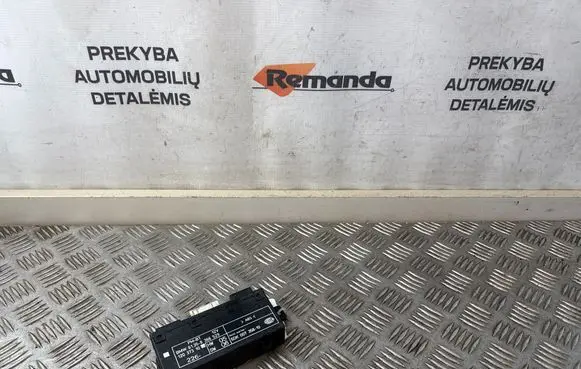 BMW 5 E39 Door control unit/module 61358366529 5DK00735810