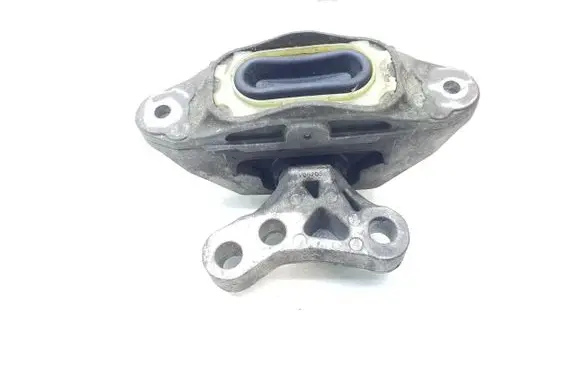 Opel Zafira C Engine mount bracket 13248544