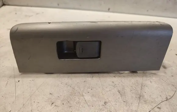 Nissan Pathfinder R51 Electric window control switch 82961EA300