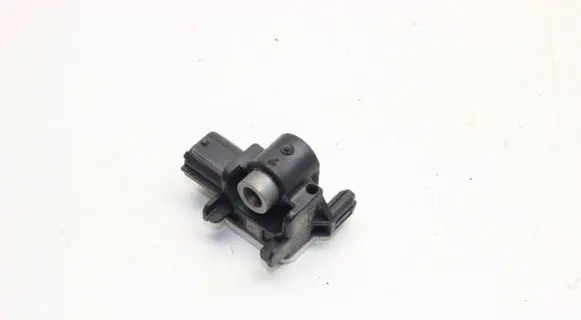 Nissan Leaf I (ZE0) Airbag deployment crash/impact sensor 988303JA0A