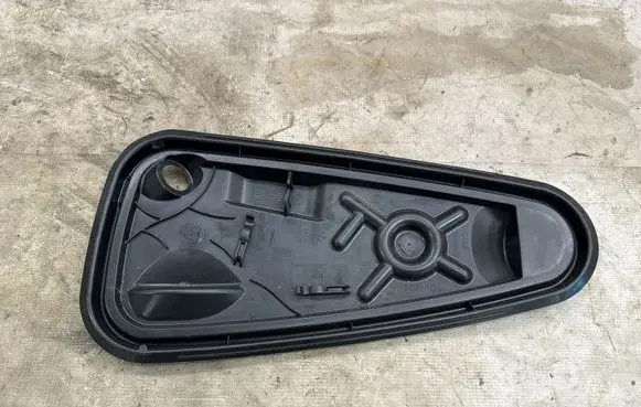 Volkswagen Tiguan Other front door trim element 5NA837915A