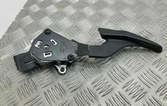 Audi A4 S4 B8 8K Seat adjustment assembly 8T0881094 8T0881254