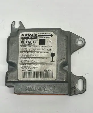 Renault Scenic I Airbag control unit/module 7700437471B