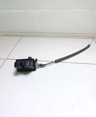 Loading door lock