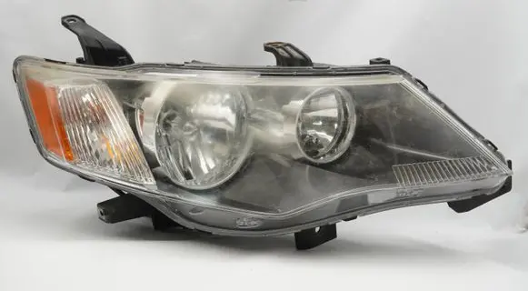 Mitsubishi Outlander Headlight/headlamp W3T1627