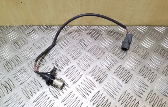 Toyota Corolla E120 E130 Crankshaft position sensor 9091905030 0296000755