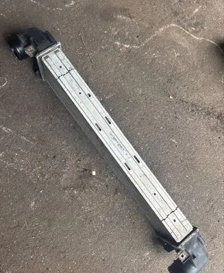 Volvo XC60 Intercooler radiator 31338476 1300292881
