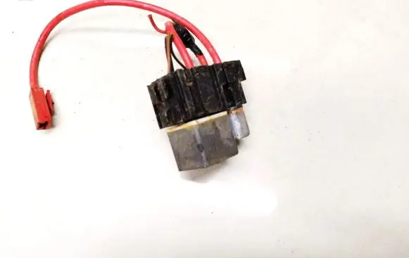 Volkswagen Golf IV Other relay 141951253b 4ra003510-29