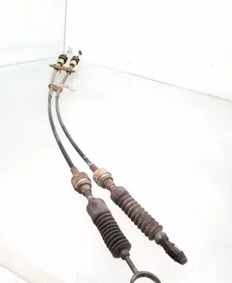 Toyota Yaris Gear shift cable linkage