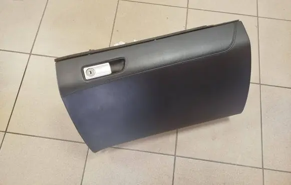 Mercedes-Benz GL X166 Glove box A1666800191