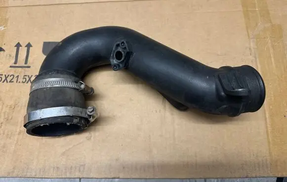 Volkswagen Amarok Intercooler hose/pipe 2H0145955 2H0145762