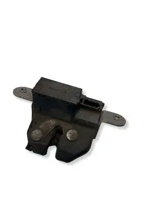 Opel Corsa D Tailgate lock latch 23231