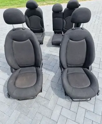 Seat set