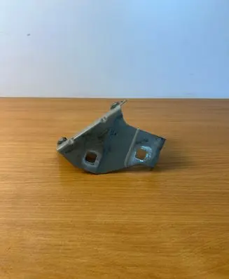 Renault Trafic III (X82) Fender mounting bracket 52045R