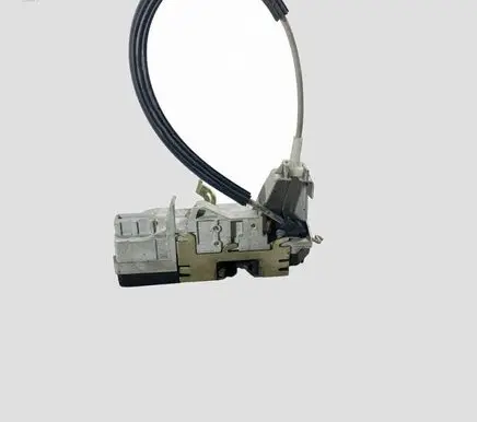 Peugeot 307 Rear door lock 96456867