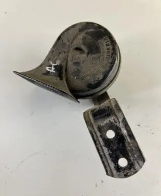 Audi A6 S6 C5 4B Horn signal 009218 CH2139E2