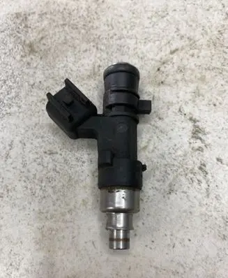 Volvo V50 Fuel injector 8653891 0280158096