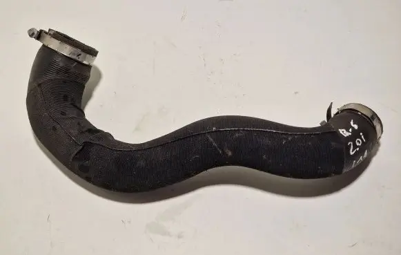 Intercooler hose/pipe
