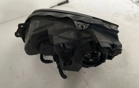 KIA Sorento Headlight/headlamp