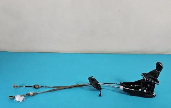 Gear shift cable linkage