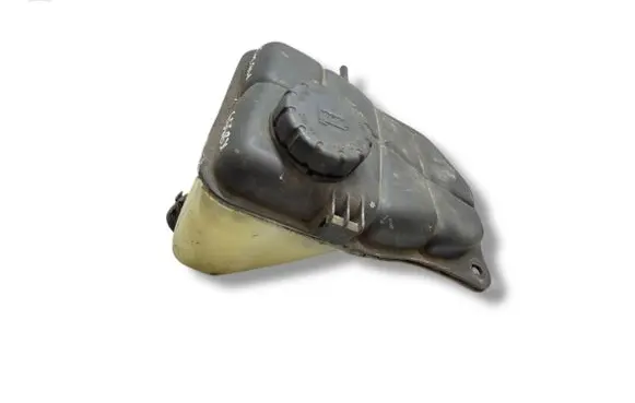 Mercedes-Benz C W203 Coolant expansion tank/reservoir 2035000049
