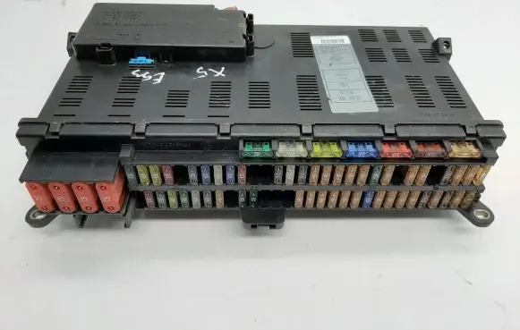 BMW X5 E53 Fuse box set 8380409