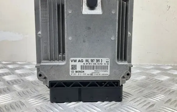 Audi A3 S3 8V Engine control unit/module ECU 04L907309D