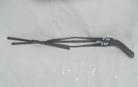 BMW 3 F30 F35 F31 Front wiper blade arm 0154565484