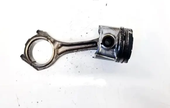 Skoda Superb B5 (3U) Piston with connecting rod