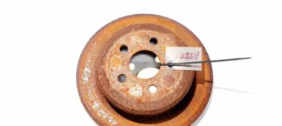 Chrysler PT Cruiser Rear brake disc neventiliuojamas