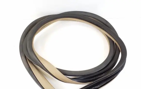 Mercedes-Benz ML W166 Front door rubber seal A1666970051