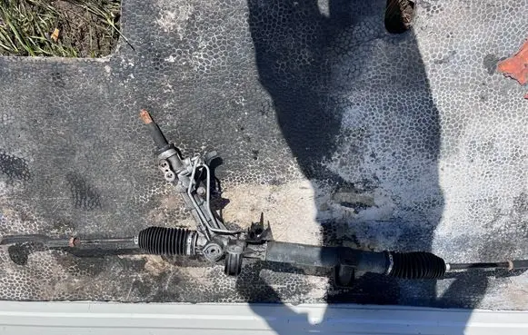 Opel Vivaro Steering rack