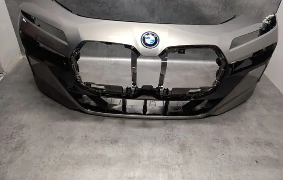 BMW 7 G70 Front bumper