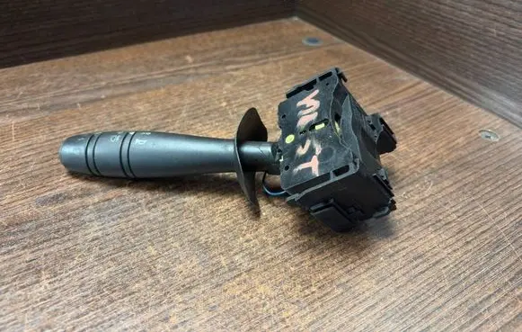 Renault Master II Indicator stalk 8200199519 345640013