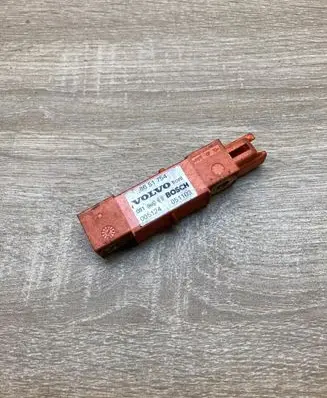 Volvo XC90 Airbag deployment crash/impact sensor 8651754 005124