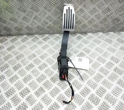 Tesla Model Y Juniper Accelerator throttle pedal 118869550A 6PV014021