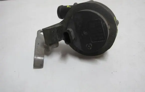 Volkswagen Golf VII Water pump 5G0965567J