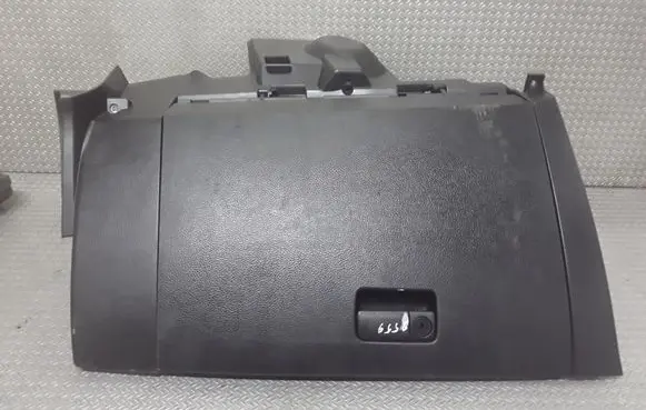 Glove box set